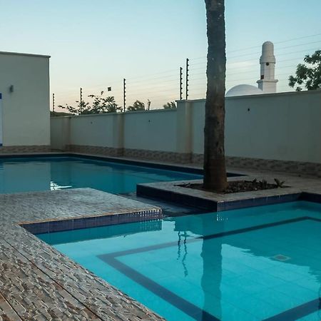 Lux Suites Nyali Luxury Apartments Mombasa Luaran gambar